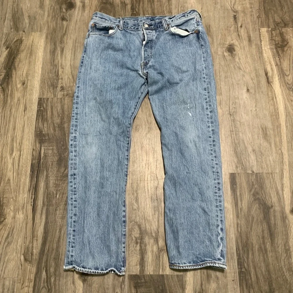 Levi's Mens 36x30 501 Original Fit Straight Leg Blue Light Wash Denim Jeans